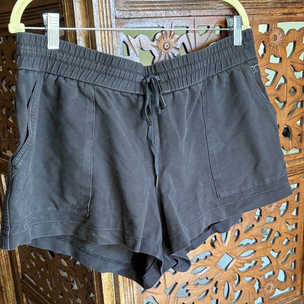 CALIA by Carrie Underwood Black Athletic Shorts